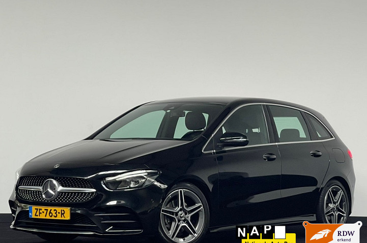 Mercedes-Benz B-Klasse 180 Bus. Sol. AMG